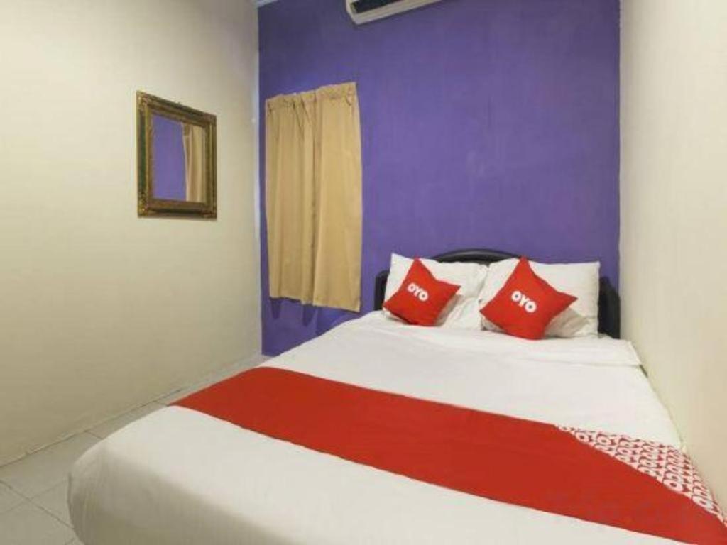 Oyo 44100 Hotel Casavilla Petaling Jaya Exterior photo